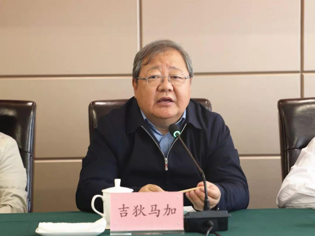 演員梁向陽(yáng)的溫馨日常點(diǎn)滴分享