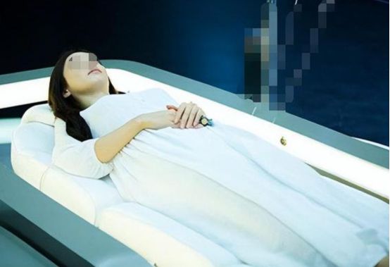探索神秘藝術(shù)，最新美麗女尸引發(fā)爭議與熱議